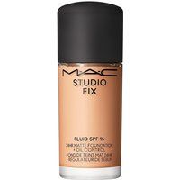 MAC Studio Fix Fluid SPF 15 24HR Matte Foundation + Oil Control