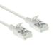 ACT Witte 10 meter LSZH U/FTP CAT6A Datacenter Slimline Patchkabel Snagless met RJ45 Connectoren