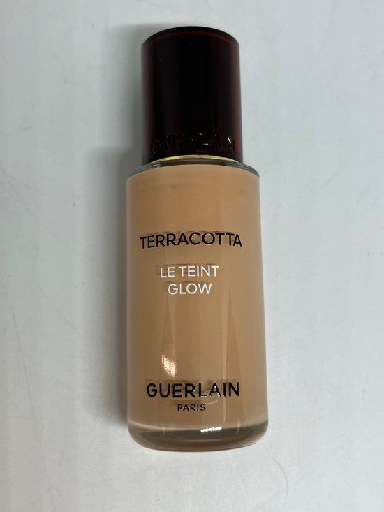 Guerlain Terracotta Le Teint Glow 2C