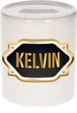 Bellatio Decorations Spaarpot met voornaam Kelvin - wit - met goud/zwart embleem - 8 x 9 cm - keramiek - met afsluitdop - cadeau verjaardag