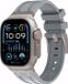 Strap-it luxe liquid siliconen bandje geschikt voor de Apple Watch 1/2/3/4/5/6/8/9/10/11/SE(2-3)/Ultra(2-3) in de maat: 44mm / 45mm / 46mm / 49mm - luxe rubberen iWatch sport bandje met titanium aansluiting (grijs met titanium)