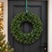 Merkloos Kerstkrans - groen - D50 cm - incl. deurhaak groen - deurkrans - dennenkrans