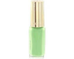 L'Oréal Make-Up Designer Color Riche Le Vernis - 833 Wasabi Hint Neon - Groen - Nagellak