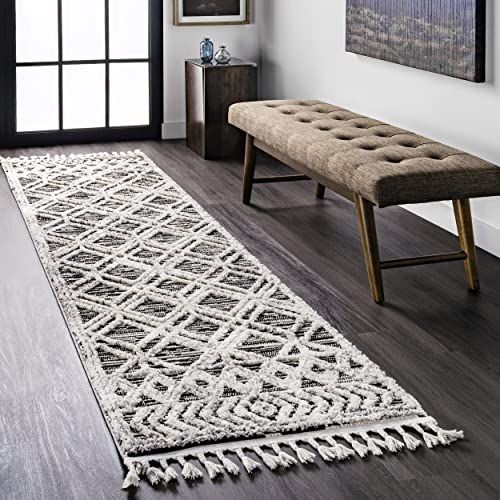 nuLOOM Ansley Soft Lattice Textured Tassel Runner Rug - 2' 6" x 8' - Grey