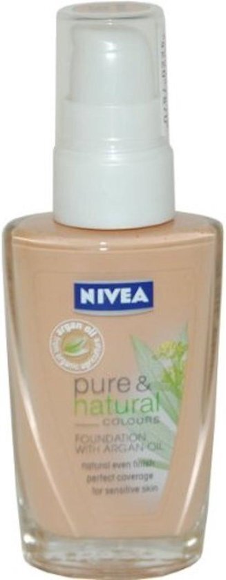 Nivea - Pure & Natural Foundation with Argan Oil 04 Sand