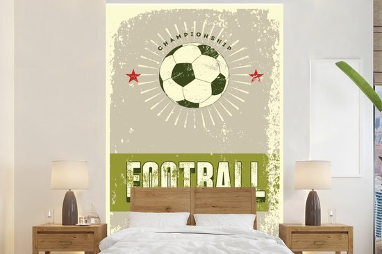 Nr1Wallpaper Fotobehang Vintage Voetbal - Vintage voetbal illustratie van bal met quote Football fotobehang vinyl breedte 225 cm x hoogte 350 cm - Foto print op vinyl behang (in 7 formaten beschikbaar) - slaapkamer/woonkamer/kantoor