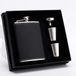 Unyqoos® Heupfles 8oz / 240ml Cadeauset met Twee Borrelglaasjes en Trechter Cuir Noir
