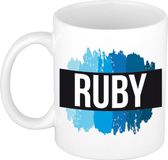 Bellatio Decorations Ruby naam cadeau koffie mok - beker - met blauw verfstrepen - Cadeau collega - vaderdag - verjaardag - meester - coach - 300 ml - wit