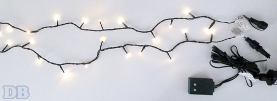 Lumineo LED's connect koppelbare strengverlichting basic startset warm wit1870cm-250L. Inclusief startsnoer