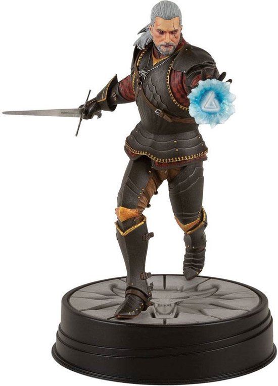 The Witcher Dark Horse The Witcher 3 Wild Hunt - Geralt Toussaint Tourney Armor PVC Statue - Merchandise