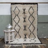 Casa Moro Marokkaans Beni Ouarain vloerkleed – Handgeweven tapijt van 100% wol – 150 × 265 cm – BN2180
