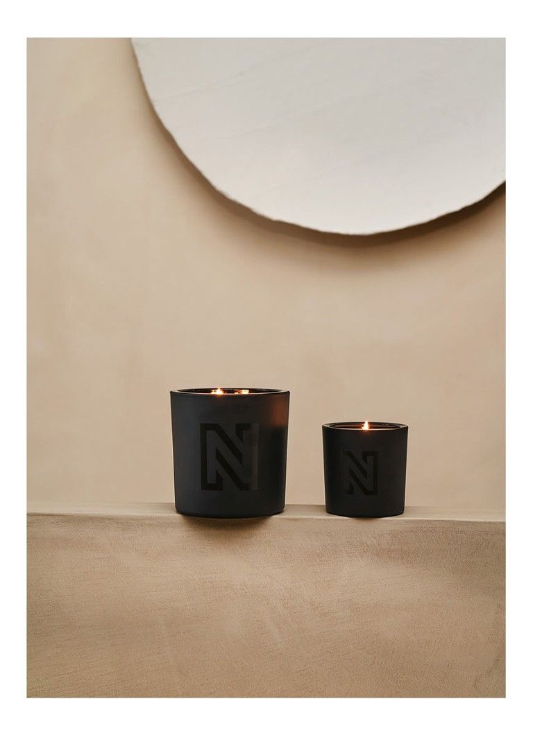 NIKKIE London Muse geurkaars 450 gram - Rood