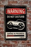 Merkloos Warning gaming in progress - Gamer - Metalen wandbord - Game decoratie - 20 x 30cm