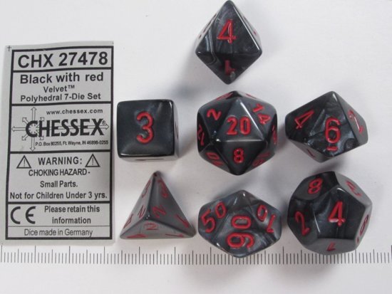 Chessex dobbelstenen set 7 polydice Velvet black w/red