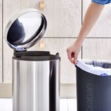 Brabantia NewIcon Pedaalemmer - 20L - Brushed Steel