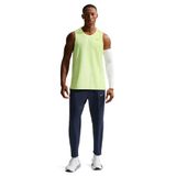 Nike Miler Dri-FIT gebreide voetbalbroek voor heren, IF2064