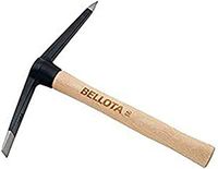 Bellota 5933-0 N puntige hak, handvat van beukenhout, 450 g