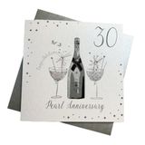 White Cotton Cards herinneringsalbum voor 30e verjaardag, handgemaakt, met champagne en bonbons, wit
