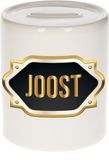 Bellatio Decorations Spaarpot met voornaam Joost - wit - met goud/zwart embleem - 8 x 9 cm - keramiek - met afsluitdop - cadeau verjaardag