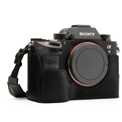 MegaGear MG1243 - Cameratas - Zwart - Leer - Compatibel met Sony Alpha A7 III, A7R III, A9