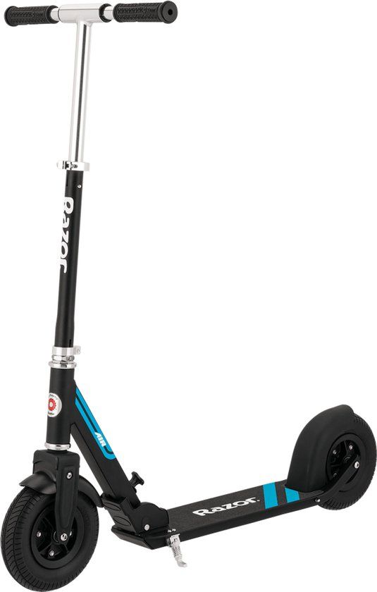 Razor A5 Air Step Black | Zwart | 8 Inch Wielen