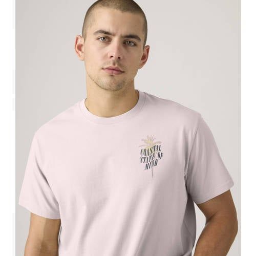 Levi's regular T-shirt met backprint lichtroze