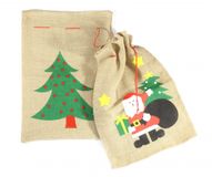 Cepewa Kerst cadeauzak - kerstman print - 60 x 90 cm - jute - met trekkoord - kerstcadeaus zak