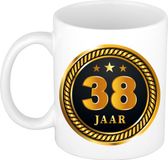 Bellatio Decorations Bol 38 jaar thema koffiemok Medaille - jubileum - verjaardag - zwart met goud - Cadeau beker - 300 ml - keramiek