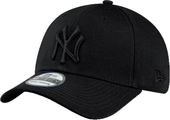 New Era MLB New York Yankees Cap - 39THIRTY - S/M - Black/Black