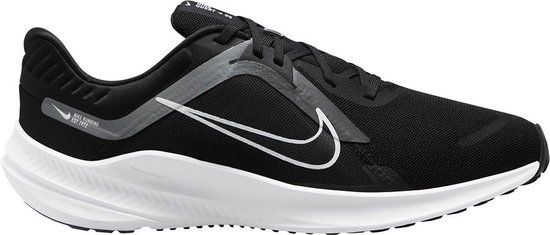 Nike Quest 5 - Hardloopschoenen - Zwart/Wit