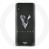 Maniacase Hoesje voor Samsung Galaxy A10 Vikings Series Seizoen 6 logo V Zwaard Grijs Zwarte Achtergrond