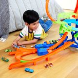 Hot Wheels Action Mid-Air Crash Track Set SIOC