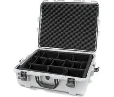 Nanuk 945 case zilver met divider