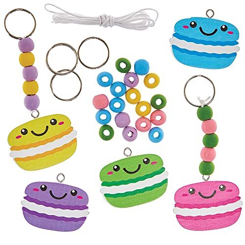 Baker Ross FX706 Houten Macaron Sleutelhanger en Tassenhanger Sets - Set van 5, Knutselsets met toebehoren voor kinderen