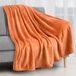PAVILIA Fleece deken | Super zachte, pluche, luxe flanellen plaid | Lichtgewicht microvezeldeken voor bank bank bed (oranje, 127 x 152 cm)
