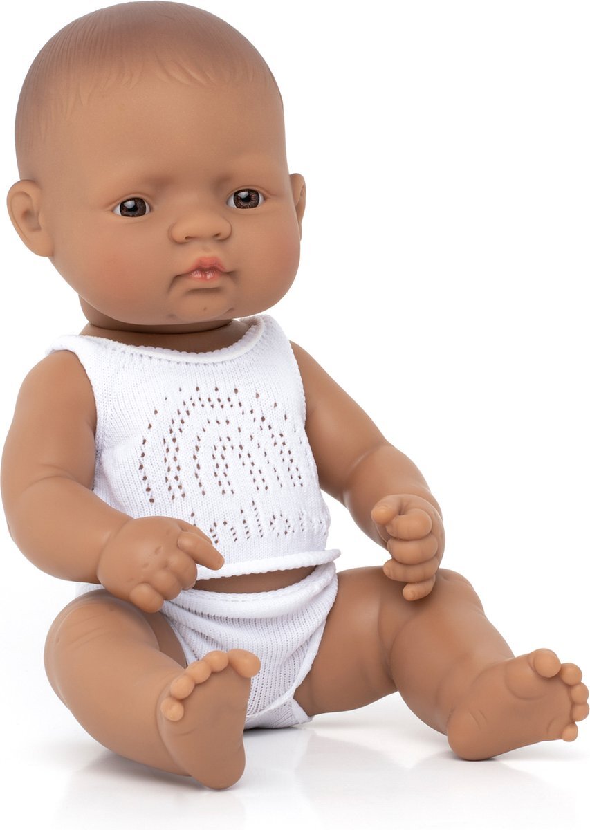 Miniland Dolls 31357 Latijns-Amerikaanse babypop voor kinderen, 32 cm, van zacht vinyl, met ondergoed in geschenkdoos