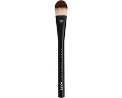 NYX Professional Makeup Pro Brush Flat Fndtn