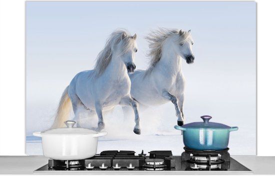 KitchenYeah Spatscherm keuken 120x80 cm - Kookplaat achterwand Winter - Paarden - Sneeuw - Muurbeschermer - Spatwand fornuis - Hoogwaardig aluminium