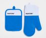 Pantone™ Keukenset bestaande uit Ovenwant + Pannenlappen, gemaakt van katoen met antislip siliconen handvat, nuttige keukenaccessoires, hittebestendig tot 250 °C, wit/blauw