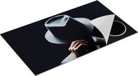 Chefcare Inductie Beschermer Man met een Hoedje in het Zwart - 89,6x51,6 cm - Afdekplaat Inductie - Kookplaat Beschermer - Inductie Mat
