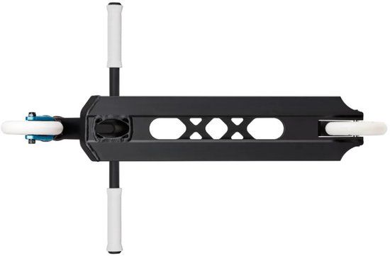 Chilli Pro Scooter Ventus - M - Black/White