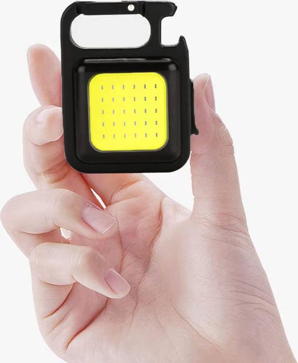 Ipexnl Zaklamp - Multifunctioneel - Mini - Zeer fel - Sleutelhanger - 800 Lumen - Zwart