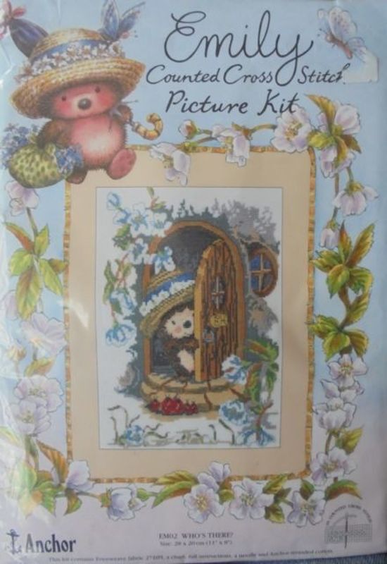 Anchor Emily Counted Cross Stitch Borduurpakket Who's there EM02