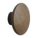 Muuto Crochet Dots bois teinté foncé marron Ø6,5 cm