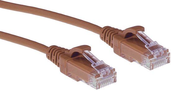 ACT Bruine 7 meter LSZH U/UTP CAT6 datacenter slimline patchkabel snagless met RJ45 connectoren DC9207