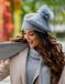 Vivisence Dames Winter Baret En Sjaal Set - Wolmix Met Wol En Acryl Met Pompon Van Imitatiebont - Zacht Comfort Voor Koude Dagen Elegant Bij Alledaagse En Chique Outfits Afmetingen Sjaal 166 X 29 Cm - Lichtgrijs