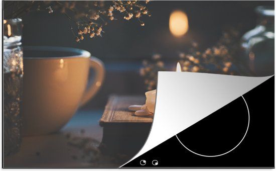 KitchenYeah® Inductie beschermer 77x51 cm - Kaars op een boek - Inductiebeschermer voor Inductie Kookplaat - Multicolor