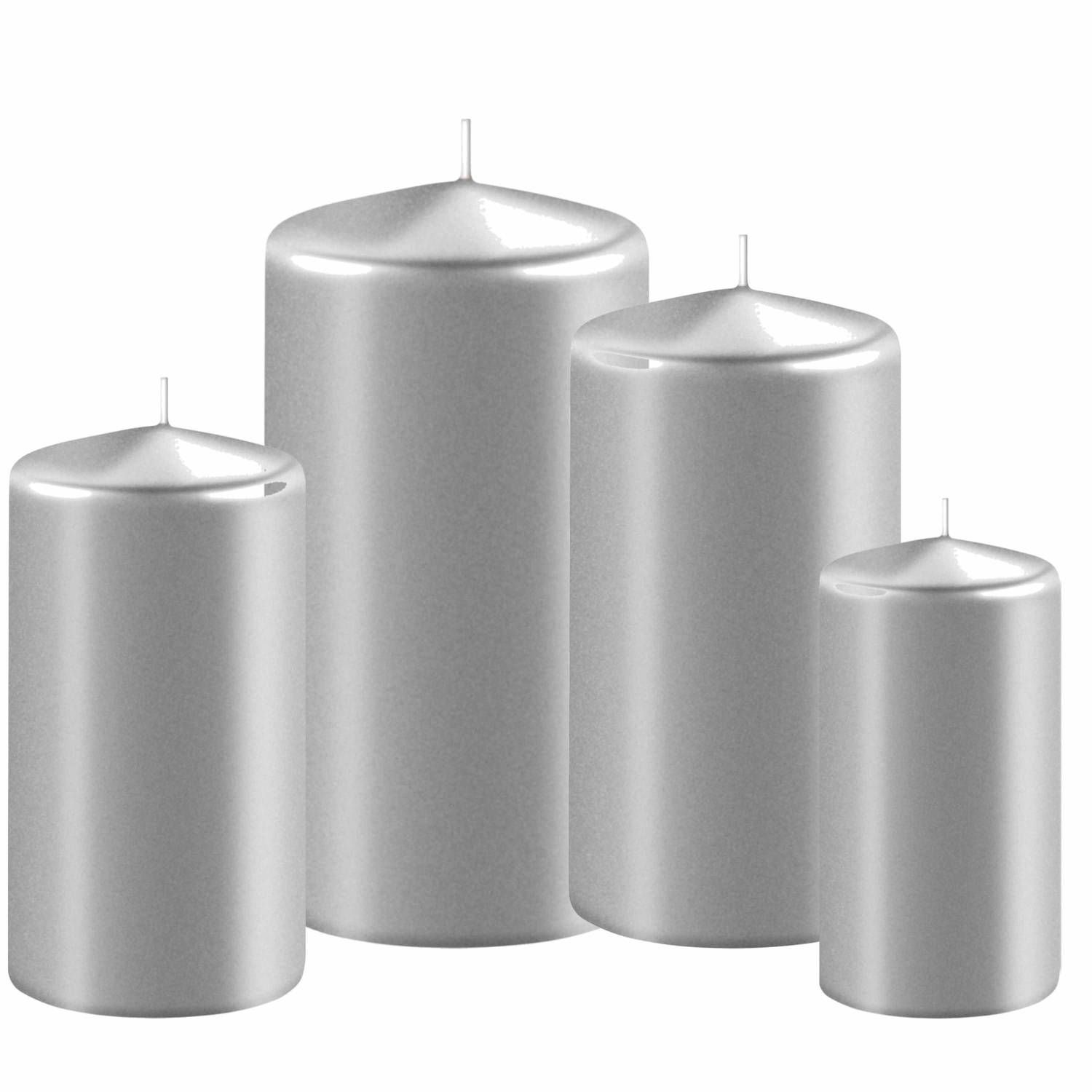 Enlightening Candles Set van 4x metallic zilveren stompkaarsen - 8-10-12-15 cm - Sfeer kaarsen voor binnen