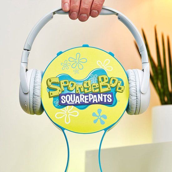 Numskull - SpongeBob SquarePants Gaming Locker - 4 Controllers, 10 Games, Headphone - Multicolor