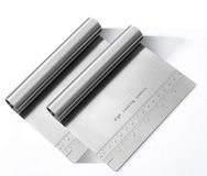 Sans marque Coupe-pâte - Grattoir à pâte - Spatule - Grattoir de cuisine - Coupe-pâte - Grattoir à pâte - Lisseur - Spatule de cuisine - Inox - incluant unités de mesure - Convient pour la fabrication de pain, la pâtisserie et d'autres applications - 2 pièces
